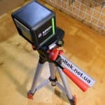 Лазерный нивелир Bosch Quigo Green + штатив 0603663C01 Лазерный нивелир Bosch Quigo Green + штатив 0603663C01