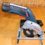 Аккумуляторная циркулярная пила Bosch GKS 12V-26 06016A1001 Аккумуляторная циркулярная пила Bosch GKS 12V-26 06016A1001